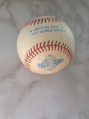 Blue Jays 1993 World Series commemorative souvenir PAT BORDERS Signed Baseball